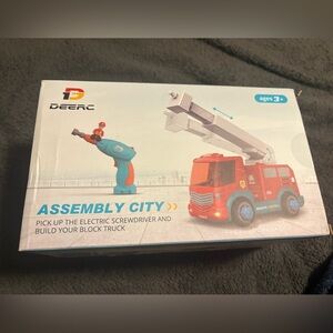 Assembly City Fire Truck Building Set